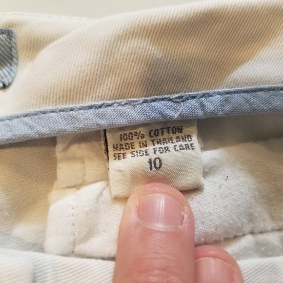 Eddie Bauer Signature Twill Shorts - Size 10 - Picture 4 of 7